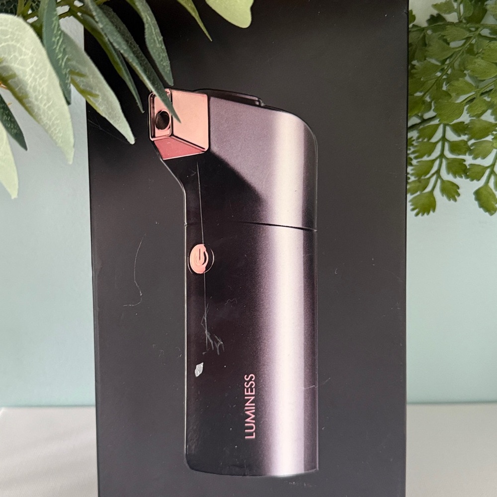 Luminess Airbrush System in Black and Rose Gold new